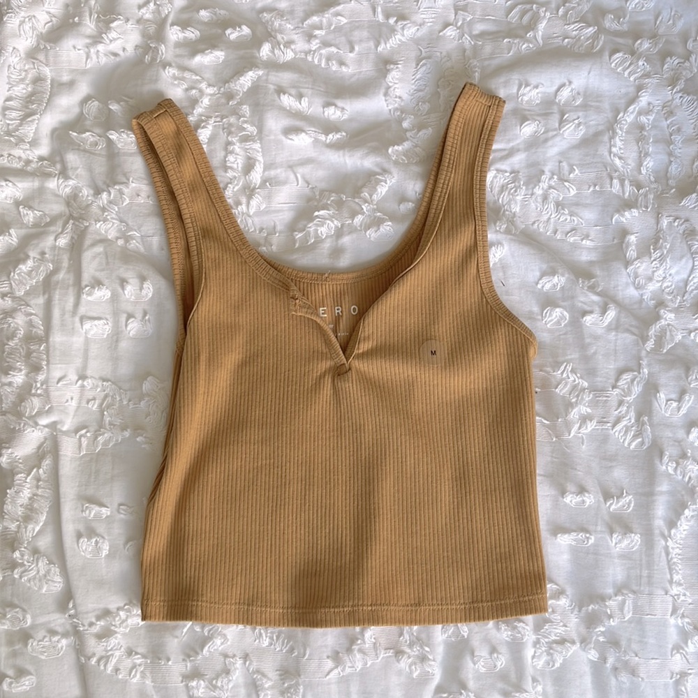 Aeropostale crop top Medium NWT